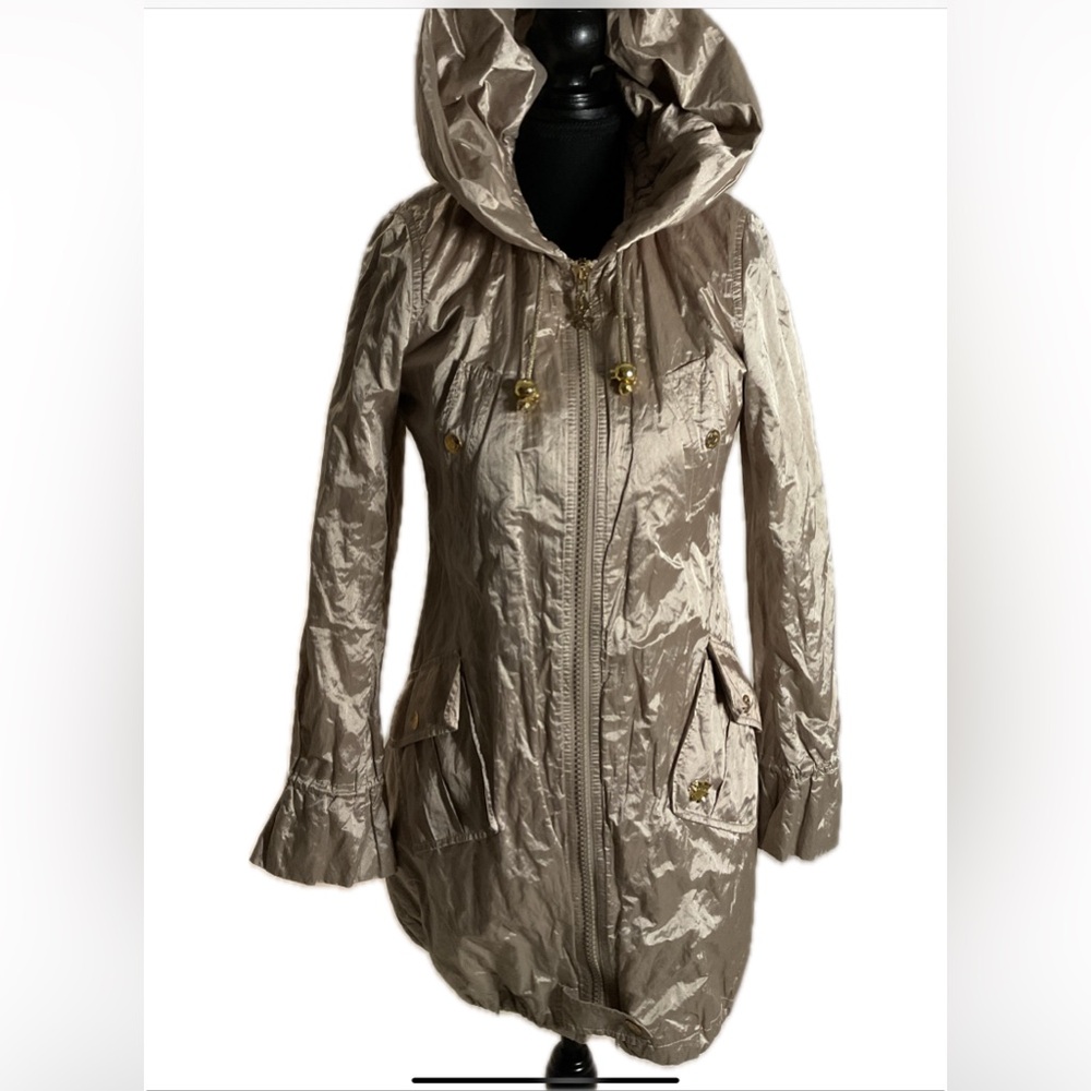 Betsy Johnson Glam Gold Foiled long jacket with funnel neckline